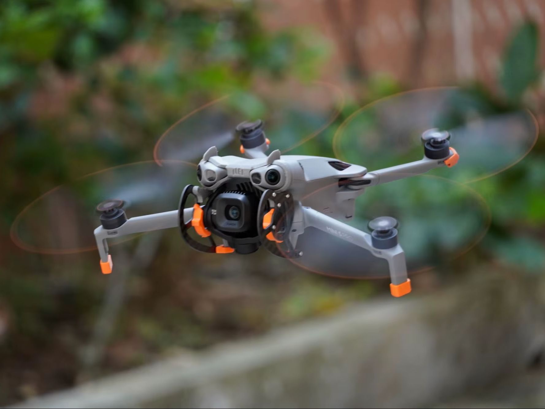 Osłona gimbala do drona DJI Mi – Drone Video Production recenzja i cena